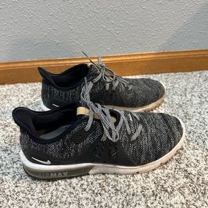 Nike airmax shoes, size 9 women’s